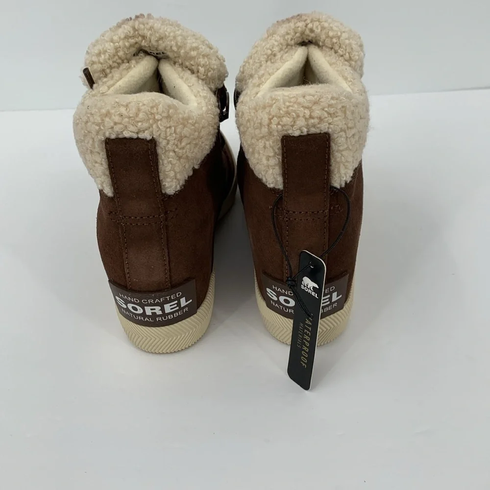 Sorel Out n About Cozy hidden wedge boots suede hiking shearling winter new 10